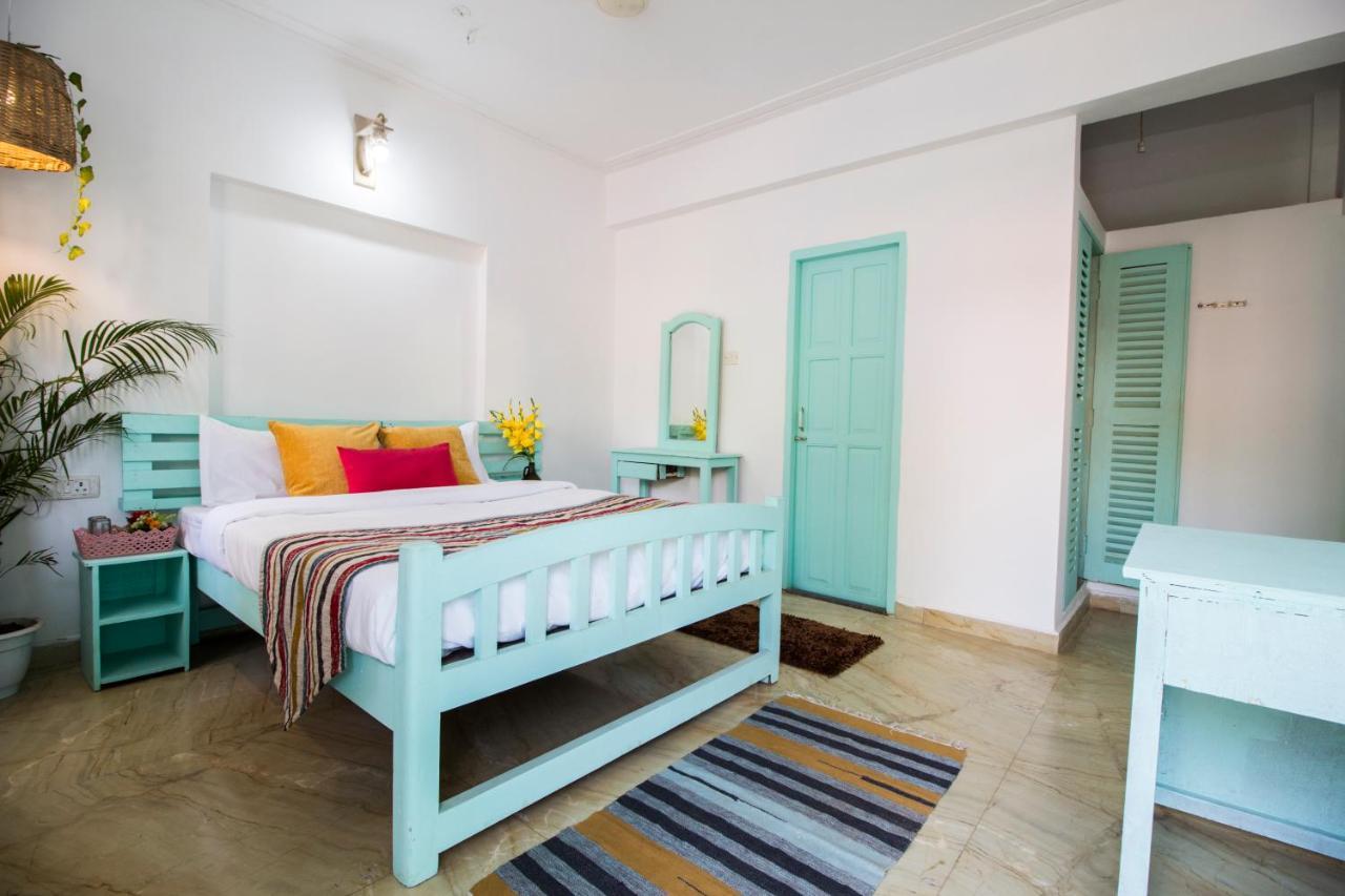 The Turquoiise House Hotel Morjim Exterior foto