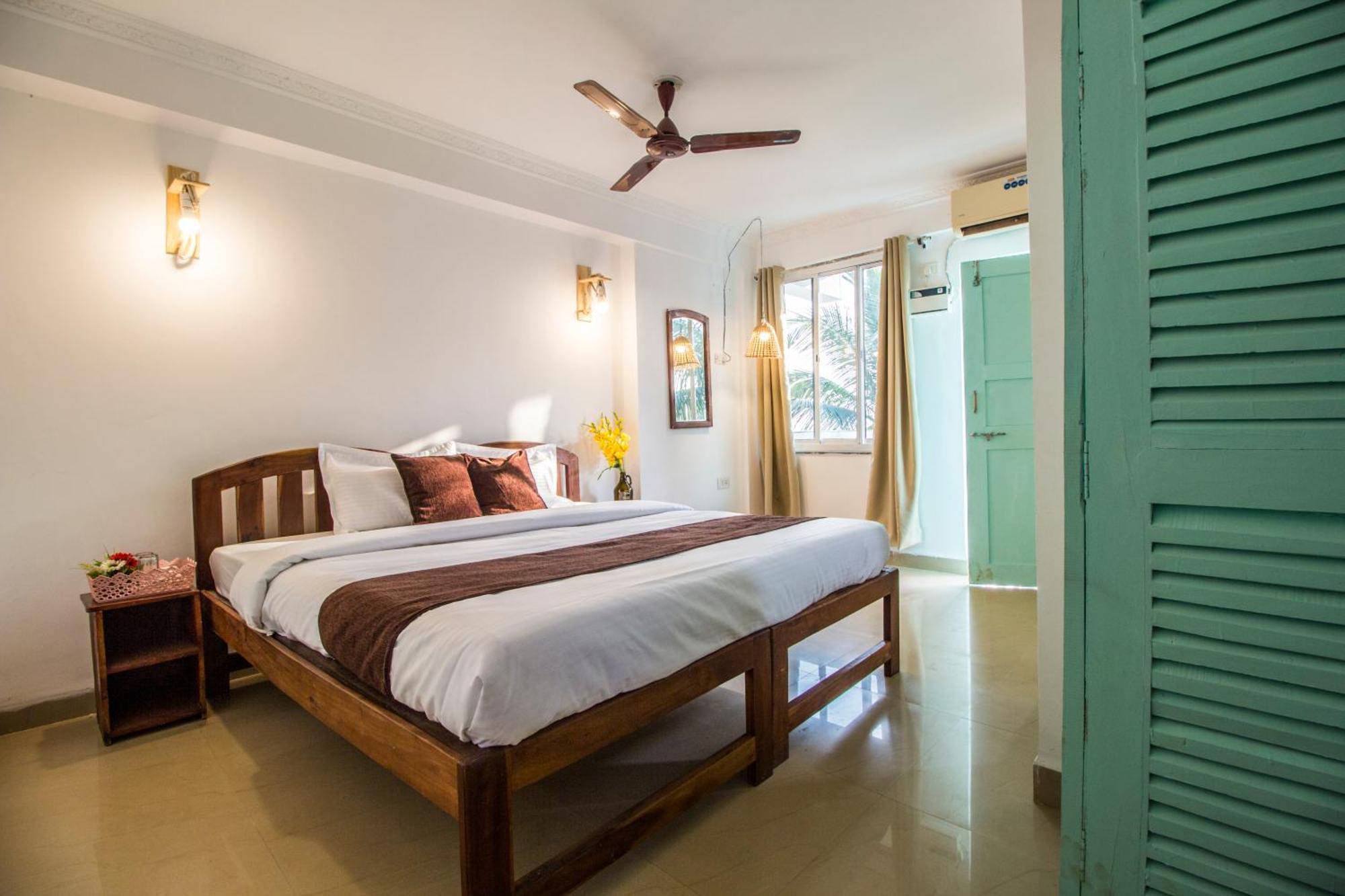 The Turquoiise House Hotel Morjim Exterior foto
